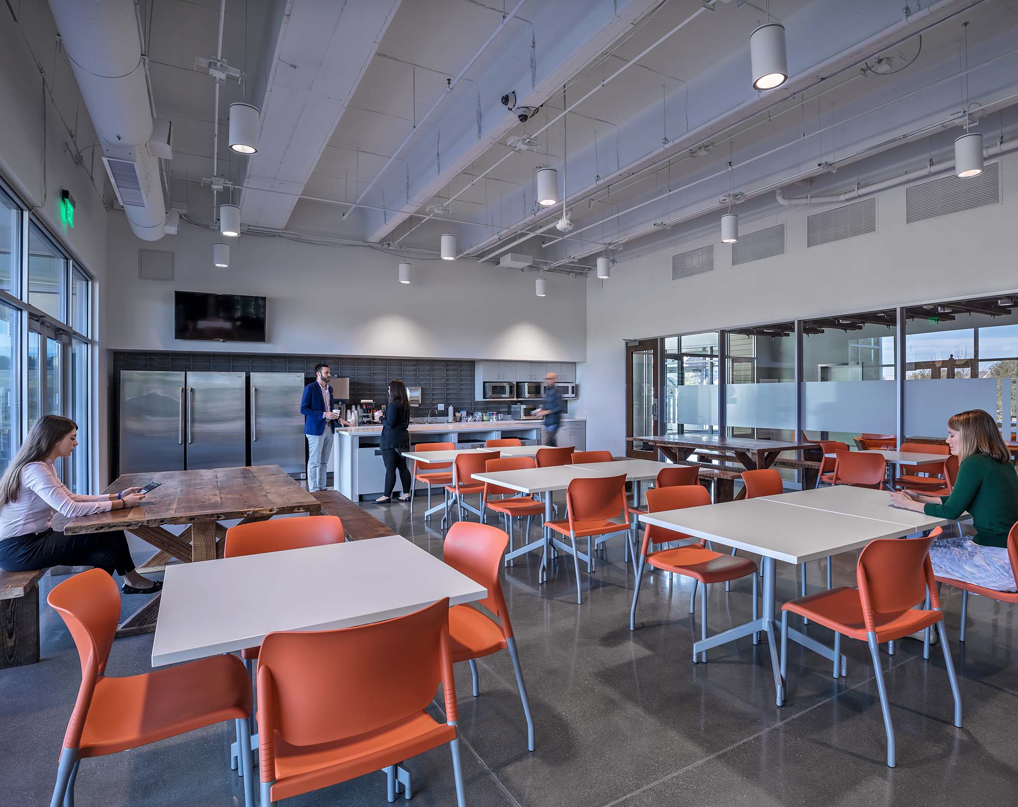 Messer's dining area and kitchen