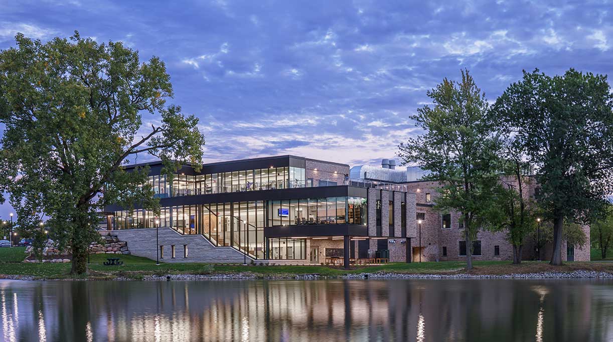 Exterior view of University of St. Francis Achatz Hall