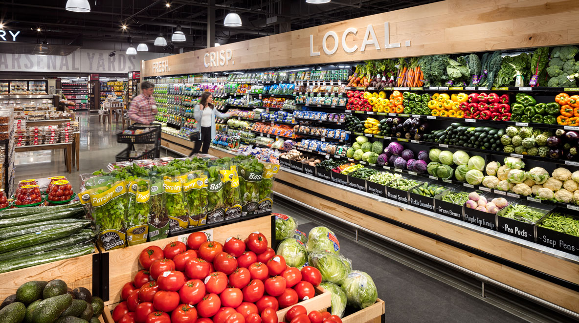 Roche Bros. Arsenal Yards location produce section