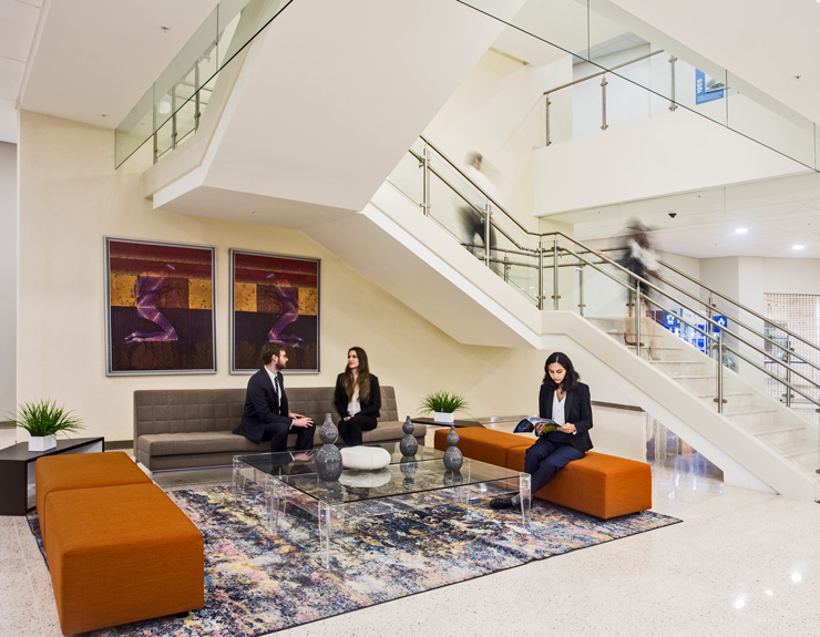 Image of staircase and lounge area at Banco General