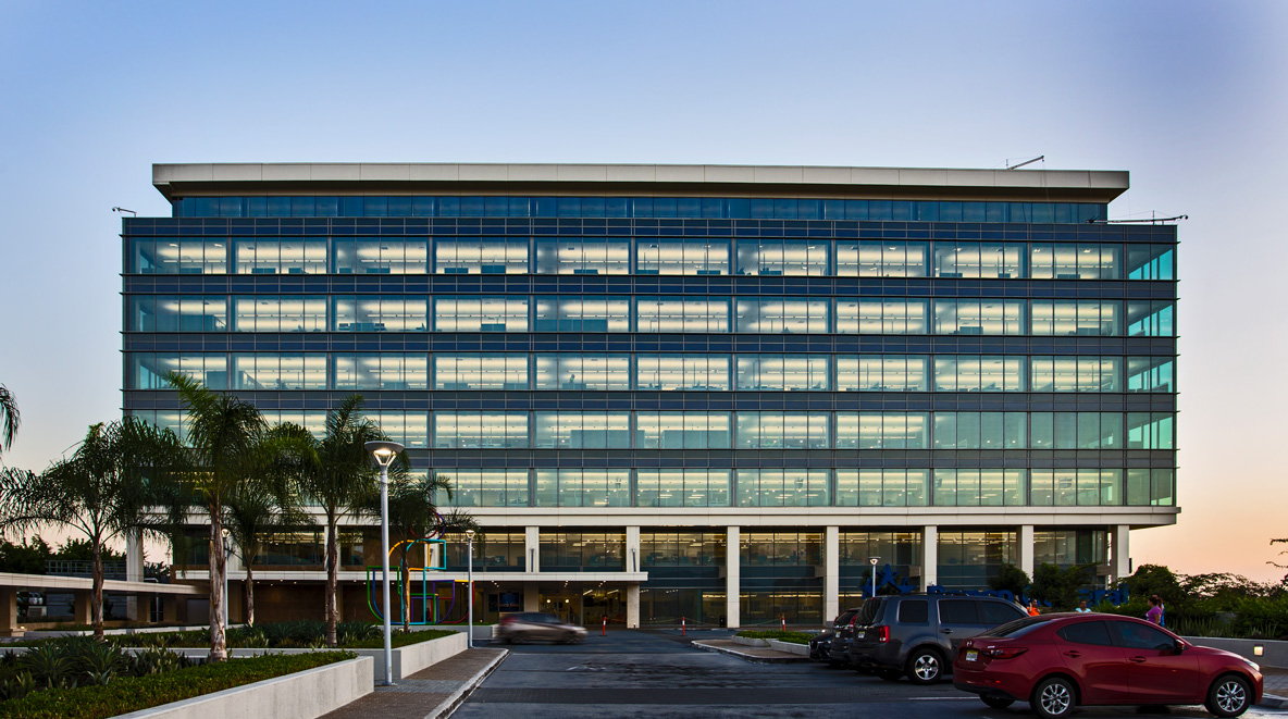 Straight-on view of Banco General in Panama City