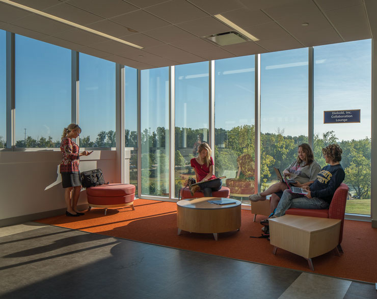 Students working in the Stark Science and Nursing building at Kent State University