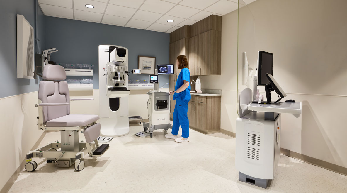 People working at Raleigh Radiology Midtown center in Cary, NC.