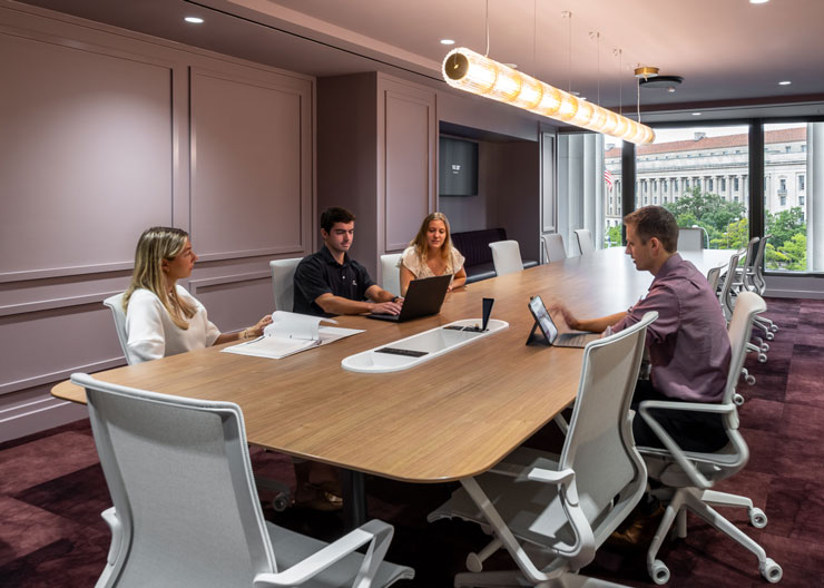 people in meeting