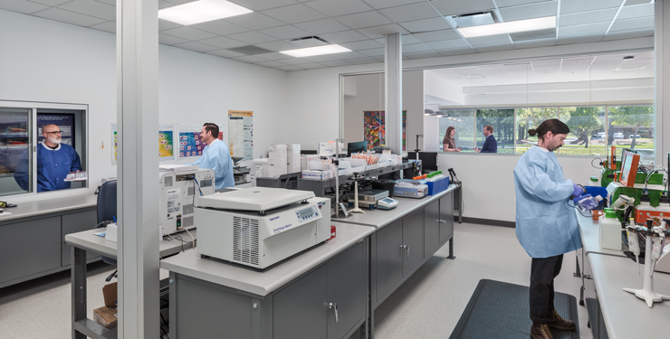 People working in a lab at a donor center.