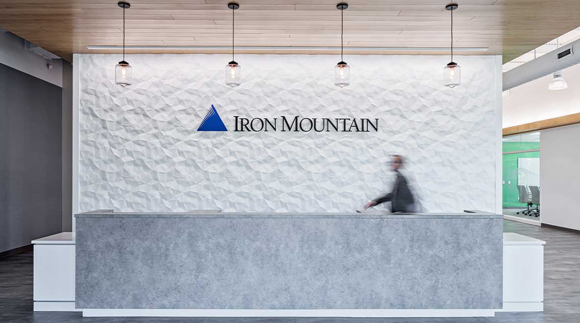 Iron Mountain reception desk