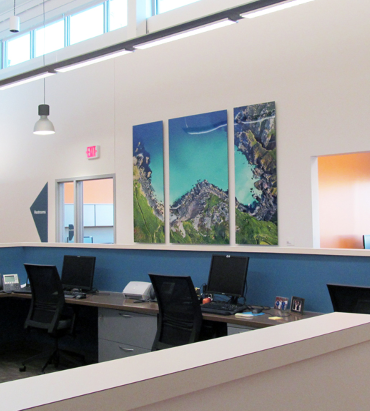 A pod with workstations
