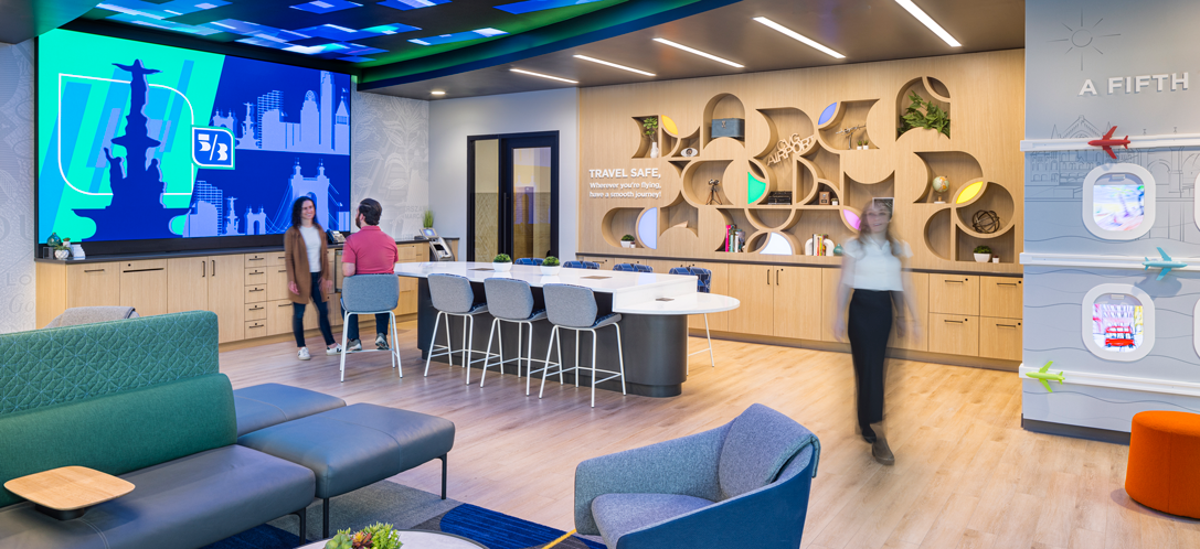 Fifth Third Bank’s CVG airport branch creates an immersive experience that captivates visitors from the moment they approach. The interactive LED entry portal responds to movement, guiding visitors inside as its animations flow seamlessly onto the interior LED ceiling.