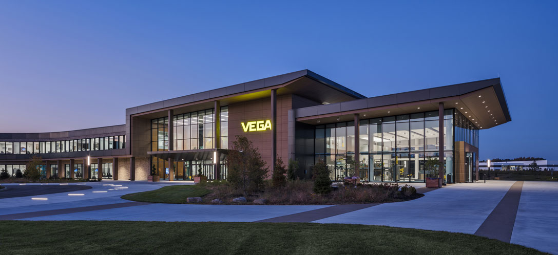 VEGA Americas new headquarters and advanced manufacturing facility located in Mason, OH, designed by BHDP. 